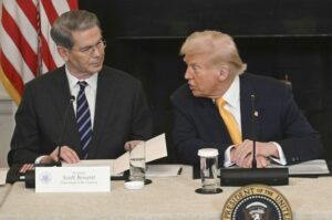trump-excludes-bessent-from-fed-chair-contenders-shifts-focus