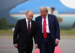 trump-faces-backlash-over-summit-with-putin-ignites-controversy