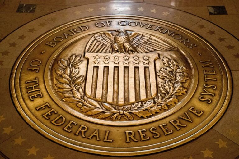 trump-moves-to-fire-fed-governor-lisa-cook-sparks-legal-battle