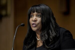 trump-threatens-to-fire-fed-governor-cook-over-fraud-claims