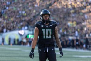 two-oregon-ducks-projected-as-first-round-picks-in-2026-nfl-draft