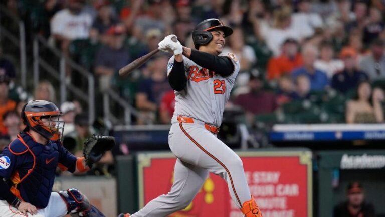 urgent-fantasy-baseball-updates-top-prospects-debut-now