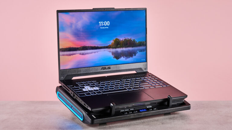 Llano laptop cooler