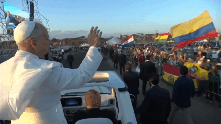 young-catholics-gather-in-rome-for-enthusiastic-youth-jubilee