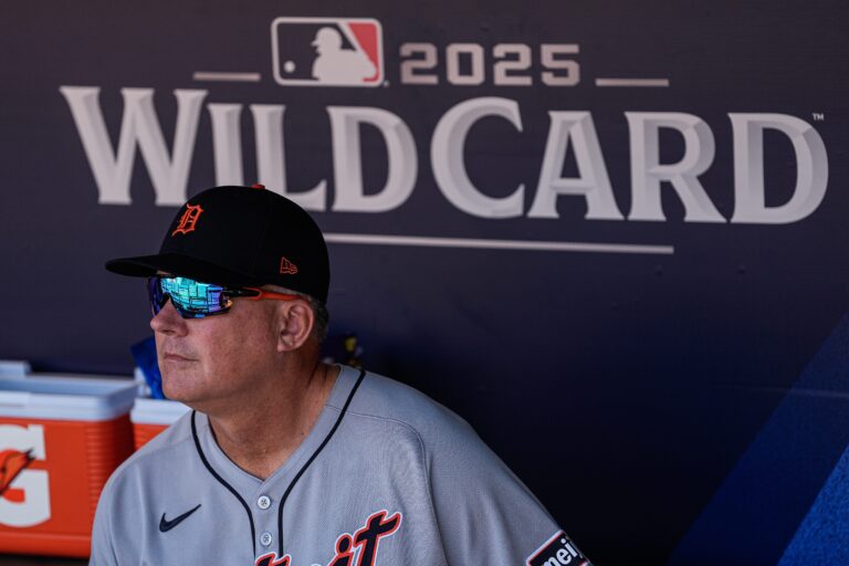 2025-mlb-playoffs-kick-off-key-dates-teams-and-matchups