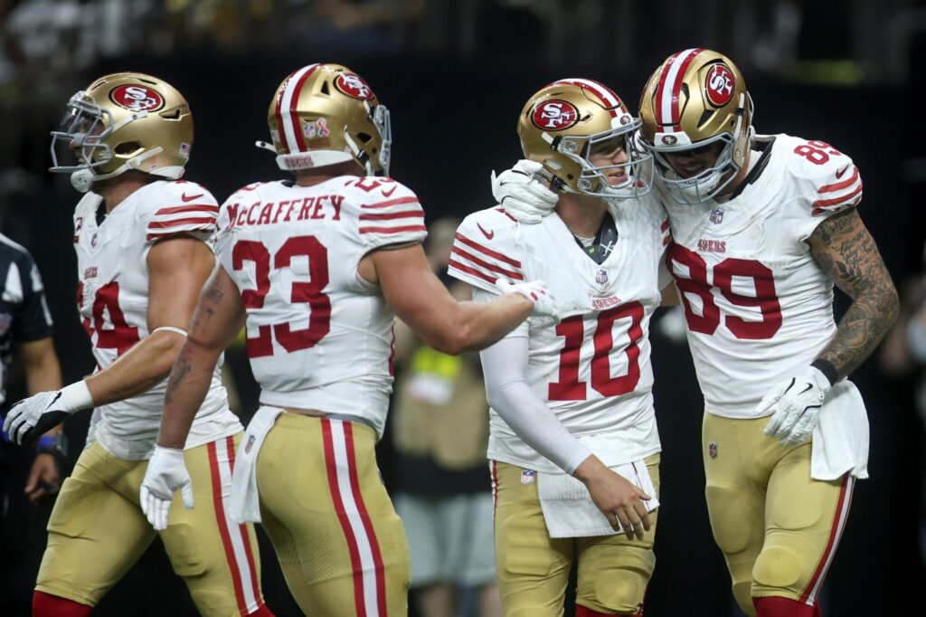 49ers-edge-saints-26-21-with-jones-three-touchdowns-in-debut