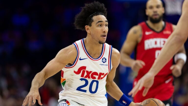 76ers-jared-mccain-tears-ucl-in-thumb-season-at-risk