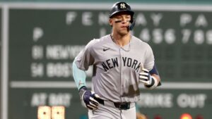 aaron-judge-hits-362nd-home-run-breaks-dimaggio-s-record