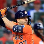 altuve-exits-game-with-right-foot-discomfort-astros-on-alert