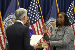 appeals-court-blocks-trump-s-bid-to-remove-federal-reserve-governor