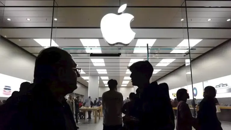 apple-iphone-17-launches-with-enhanced-features-and-affordability