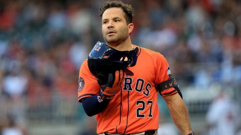 astros-altuve-out-vs-braves-with-foot-pain-sore-status-developing