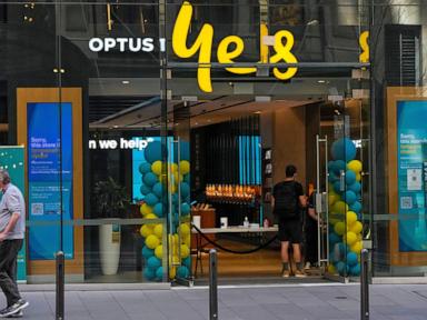 australia-plans-overhaul-of-telecoms-after-optus-emergency-call-failures