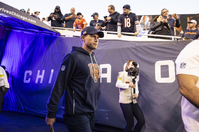 bears-coach-ben-johnson-faces-tough-loss-in-nfl-debut-against-vikings