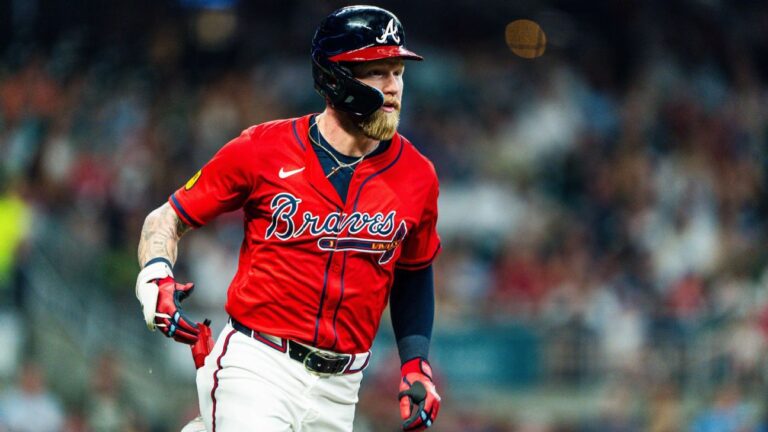 braves-place-jake-fraley-on-il-luke-williams-called-up-now