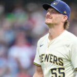 brewers-shelby-miller-exits-game-with-injury-vs-phillies