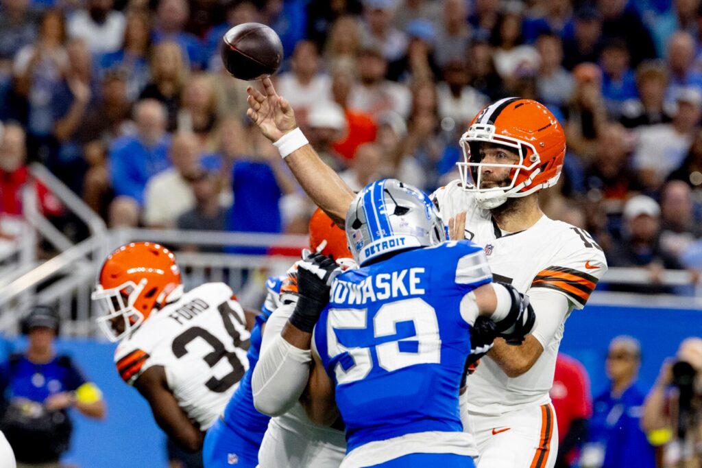 browns-face-quarterback-dilemma-after-34-10-loss-to-lions