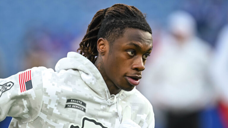 NFL: Kansas City Chiefs at Buffalo Bills
