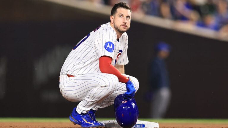 cubs-place-all-star-kyle-tucker-on-il-due-to-calf-strain
