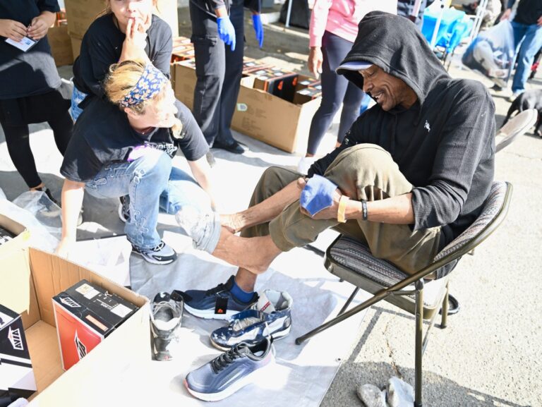 dignity-day-delivers-hope-to-vallejo-s-unsheltered-community