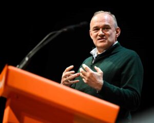 ed-davey-criticizes-trump-administration-at-lib-dem-conference