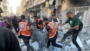 families-flee-gaza-city-as-attacks-intensify-un-reports-1-million-displaced