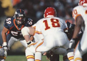 former-broncos-player-glenn-cadrez-rescues-man-from-burning-car