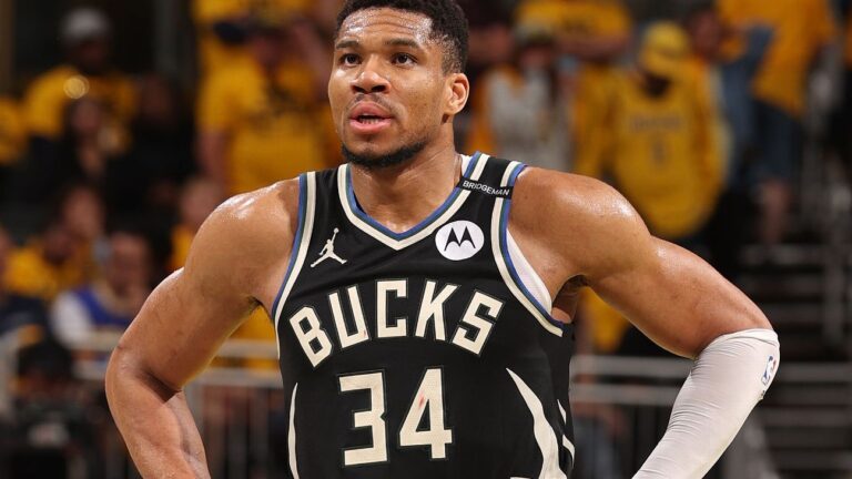 giannis-antetokounmpo-eyes-second-title-amid-bucks-struggles