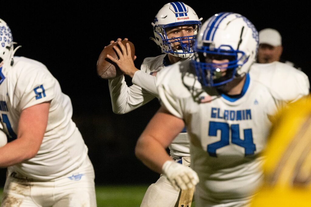 gladwin-dominates-standish-sterling-in-jack-pine-conference-showdown