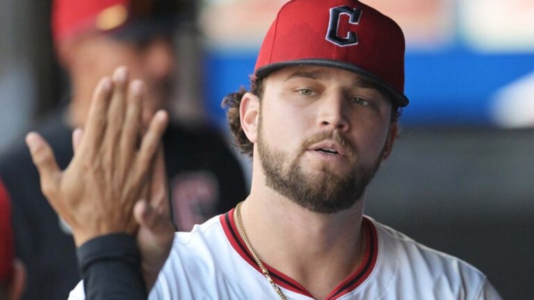 guardians-aim-for-standings-boost-in-doubleheader-against-twins