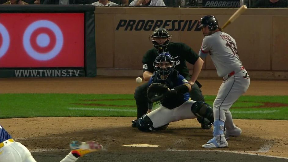 guardians-surge-to-10th-straight-win-close-in-on-al-central-lead