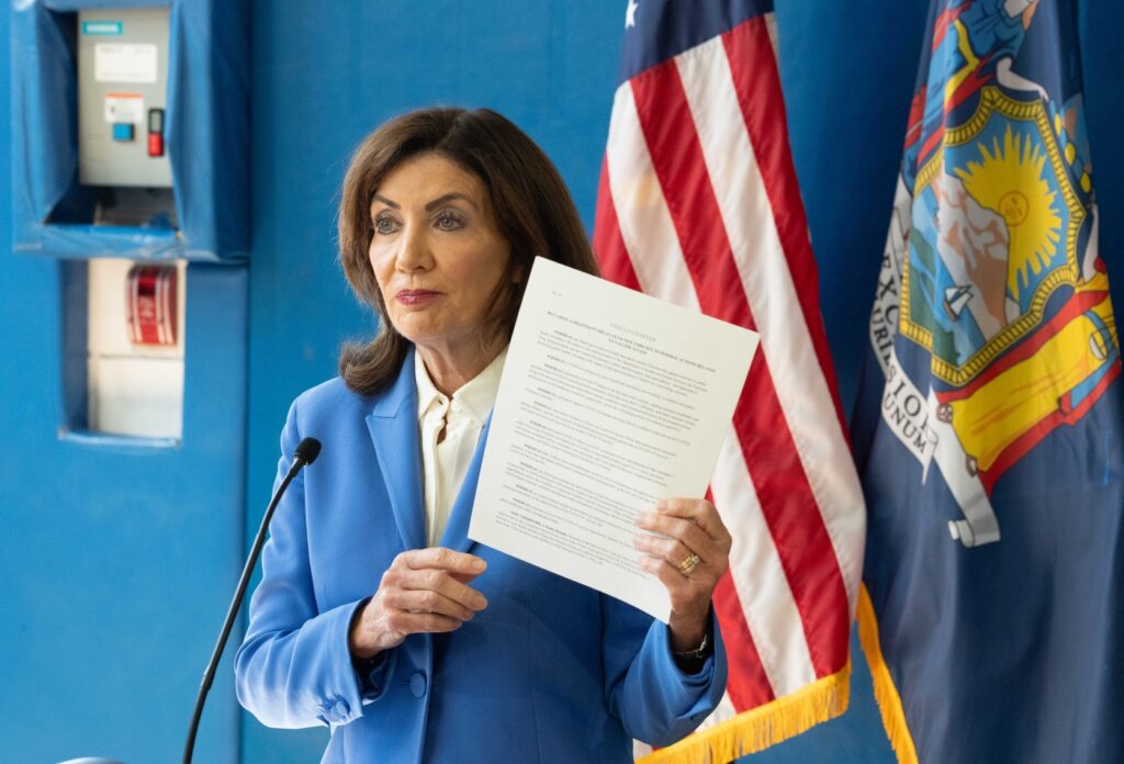 hochul-expands-covid-vaccine-access-for-all-new-yorkers