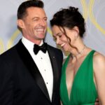hugh-jackman-delays-proposal-to-sutton-foster-amid-divorce-chaos
