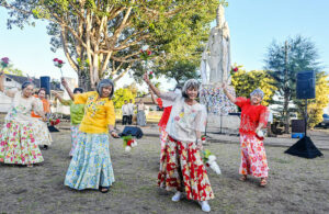 hundreds-unite-in-celebration-of-international-day-of-peace