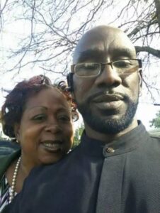 husband-dies-tragically-in-mri-accident-family-seeks-support