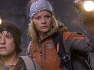 icelandic-star-anita-briem-from-journey-to-the-center-surfaces-