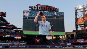 jacob-degrom-dominates-in-emotional-return-to-citi-field
