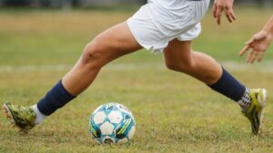 jacob-grinberg-s-hat-trick-leads-glen-rock-to-3-0-victory