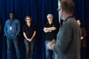 jenna-fischer-stars-in-chicago-s-ashland-avenue-at-goodman-theatre