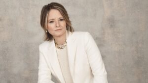 jodie-foster-explores-vulnerability-in-new-french-film