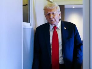 judge-dismisses-trump-s-15b-lawsuit-against-ny-times-penguin