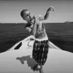 justin-bieber-stuns-fans-with-bold-segway-ride-in-underwear