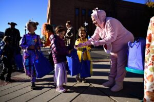 lafayette-launches-halloween-costume-exchange-for-sustainable-fun