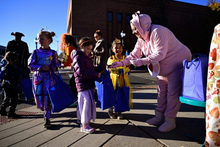 lafayette-launches-halloween-costume-exchange-for-sustainable-fun