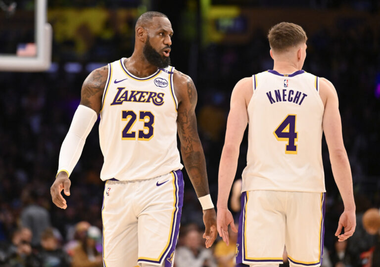 lakers-heat-reignite-trade-talks-for-andrew-wiggins-immediately