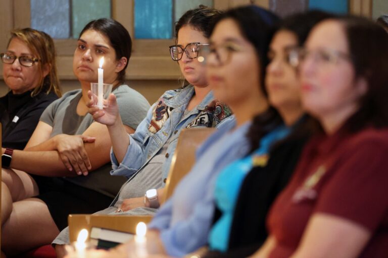 local-advocates-outraged-as-u-s-citizen-detained-in-elgin-raid
