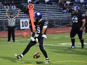 local-high-school-football-teams-shine-in-week-3-showdowns
