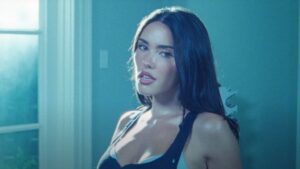 madison-beer-s-yes-baby-bts-photos-ignite-fan-frenzy-online
