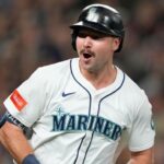 mariners-seek-fan-who-gave-boy-cal-raleigh-s-60th-home-run-ball