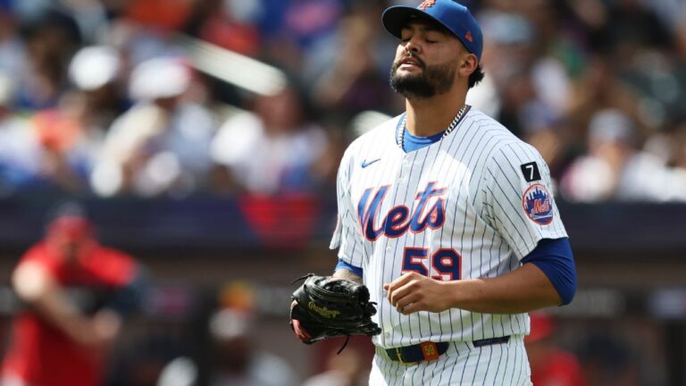 mets-plunge-into-wild-card-tie-after-shocking-loss-to-nationals